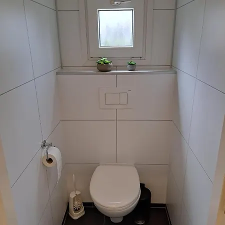 Holland Beachhouse, Modern Eingerichtet, In Schoener Lage Am Veluwemeer, Inklusive Garten, Terrasse Am Wasser, Parkplatz Und Wlan Chalet *