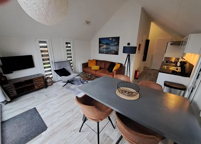 Holland Beachhouse, Modern Eingerichtet, In Schoener Lage Am Veluwemeer, Inklusive Garten, Terrasse Am Wasser, Parkplatz Und Wlan Hulshorst