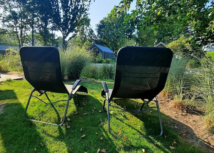 Holland Beachhouse, Modern Eingerichtet, In Schoener Lage Am Veluwemeer, Inklusive Garten, Terrasse Am Wasser, Parkplatz Und Wlan Horská chata