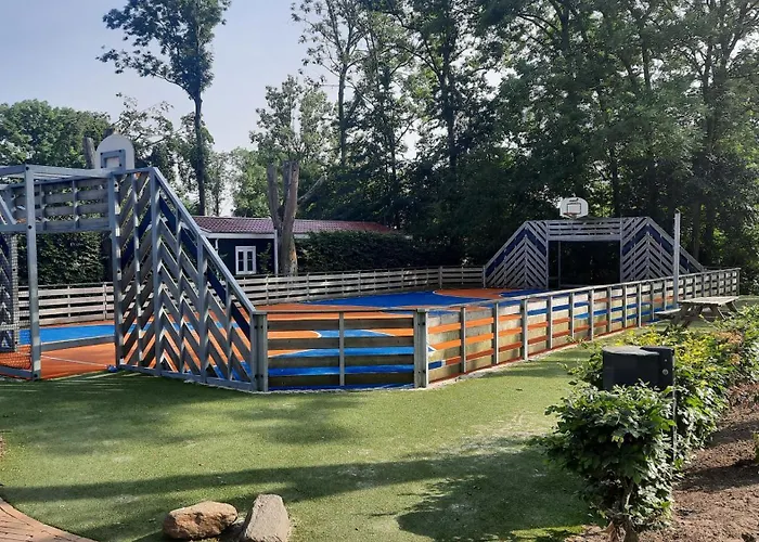 Holland Beachhouse, Modern Eingerichtet, In Schoener Lage Am Veluwemeer, Inklusive Garten, Terrasse Am Wasser, Parkplatz Und Wlan Horská chata *