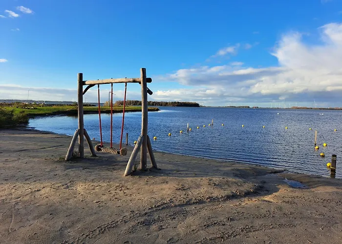 Holland Beachhouse, Modern Eingerichtet, In Schoener Lage Am Veluwemeer, Inklusive Garten, Terrasse Am Wasser, Parkplatz Und Wlan *